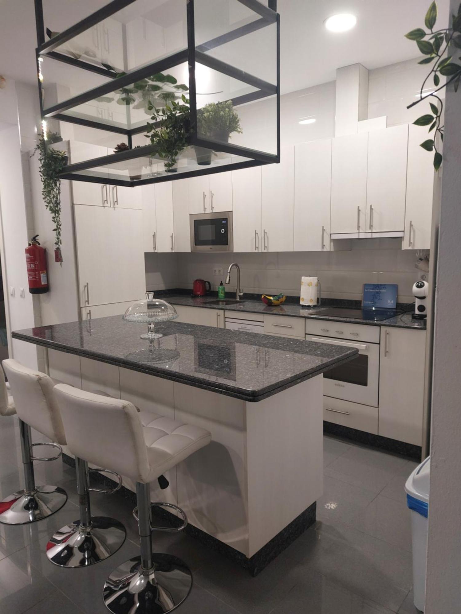 Apartament La Cueva Del Violin Torre Del Mar Zewnętrze zdjęcie